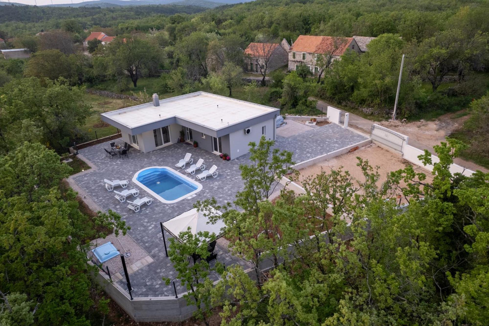 New Villa Nadalina Lovreć Zewnętrze zdjęcie